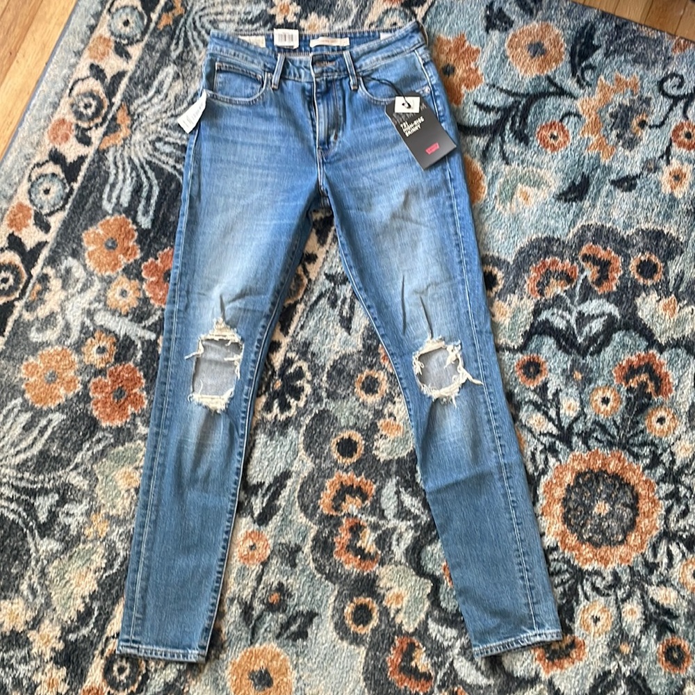 Levi’s 721 high-rise skinny jeans